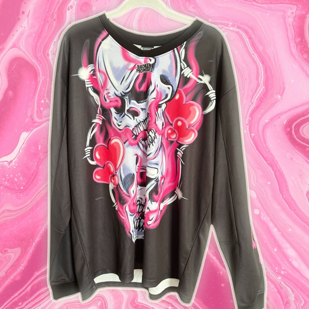 Broken promises skull long sleeve 🪽